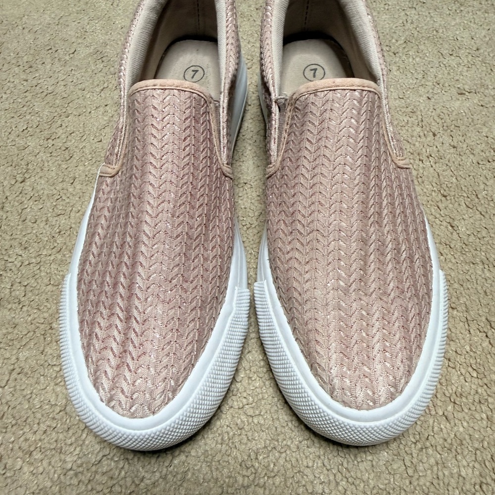 Women's pink Slip-On Sneakers